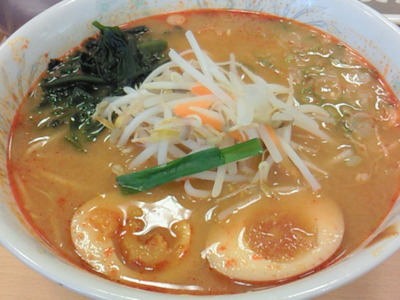 カインズキッチンの辛味噌ラーメン