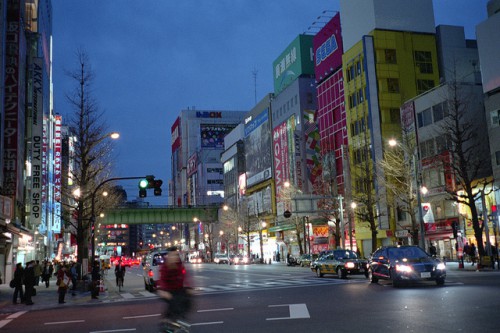 秋葉原