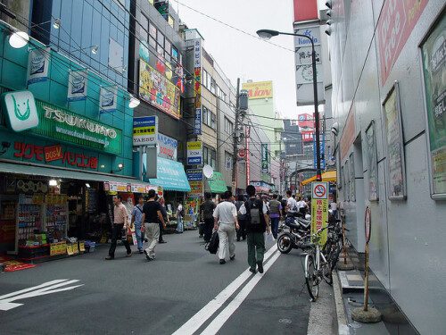 秋葉原