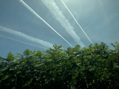 飛行機雲