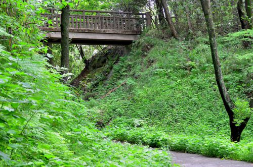 寺家ふるさと村と橋