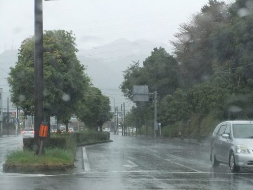 豪雨-台風