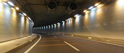 高速道路-圏央道-トンネル