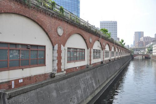 万世橋付近の高架橋