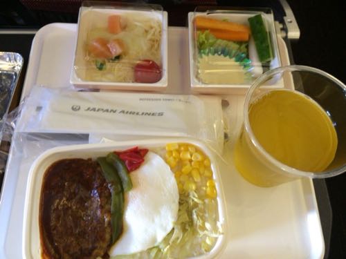 JAL827便の機内食