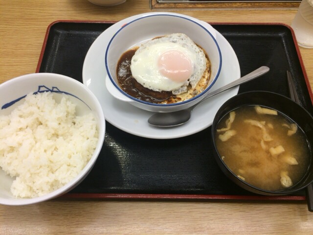 ブラウンソースハンバーグ定食